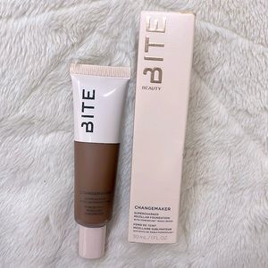 BITE BEAUTY
Changemaker Supercharged Micellar Foundation Shade “D175”